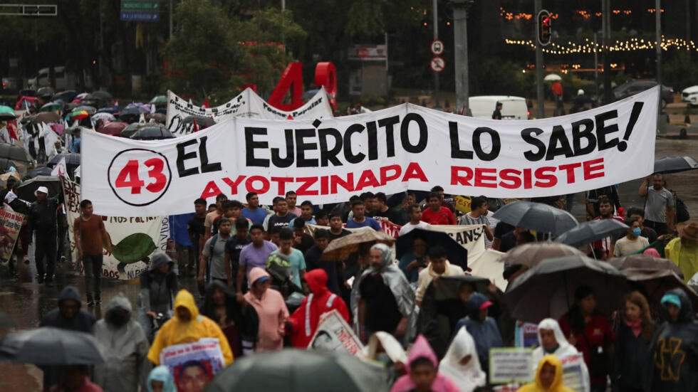 w980-p16x9-2023-07-27T000828Z_671282746_RC2AB2AMXGXM_RTRMADP_3_MEXICO-VIOLENCE-STUDENTS