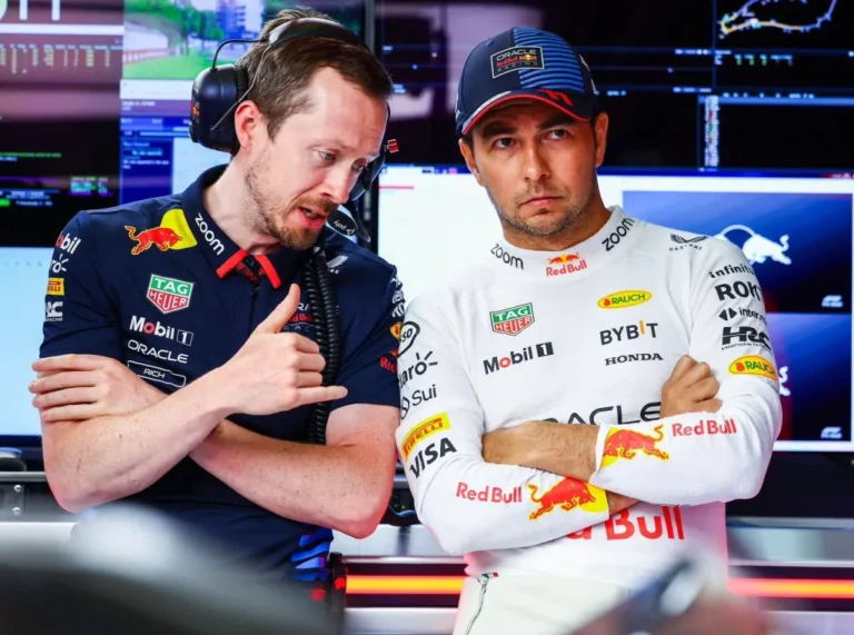 checo-perez-richard-wood-red-bull-ingeniero