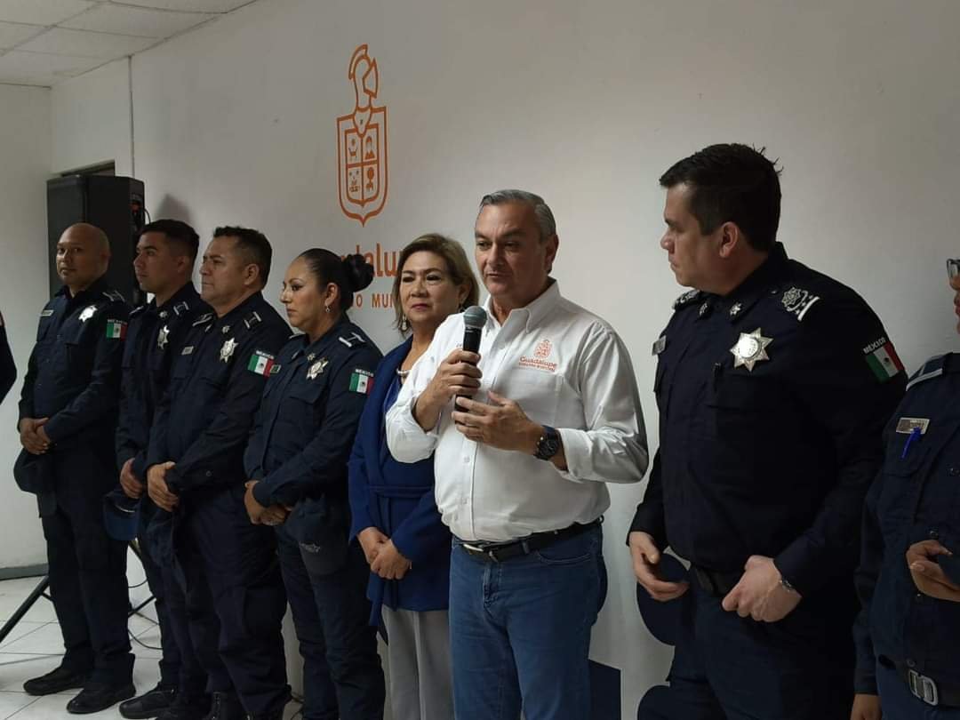 Reconocimiento a Policías de Guadalupe por Actuaciones Heroicas__