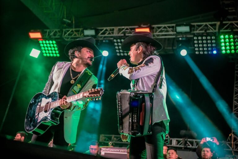 Los dos Carnales