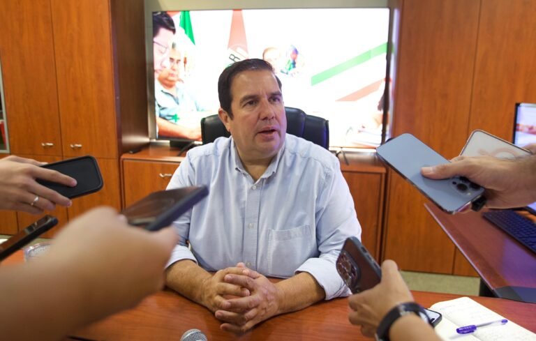 Debe Samuel renunciar