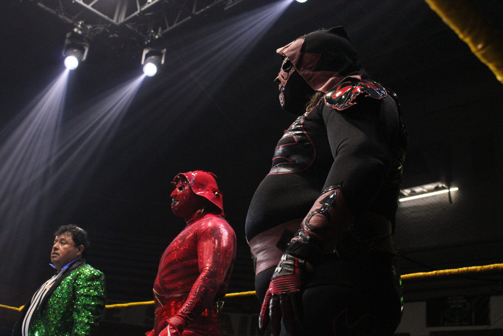 Triunfo de la Familia Real, deja a Kike Aguilera rapado