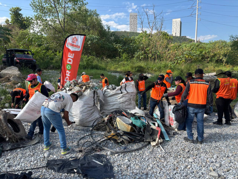 20251005_04_leonesenaccion_residuos_riosantacatarina_01