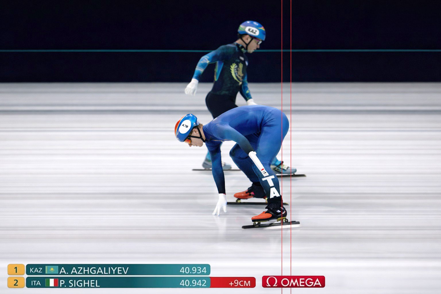 Dramática victoria de Azhgaliyev en pista corta