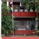 Cierran-embajada-de-Cuba-en-Costa-Rica-llama-Presidente-a-limpiar-de-comunistas-el-hemisferio