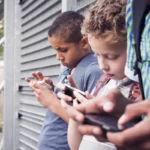 infantes-adictos-redes-sociales