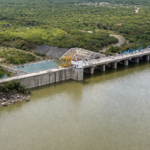 Presa el cuchillo.11