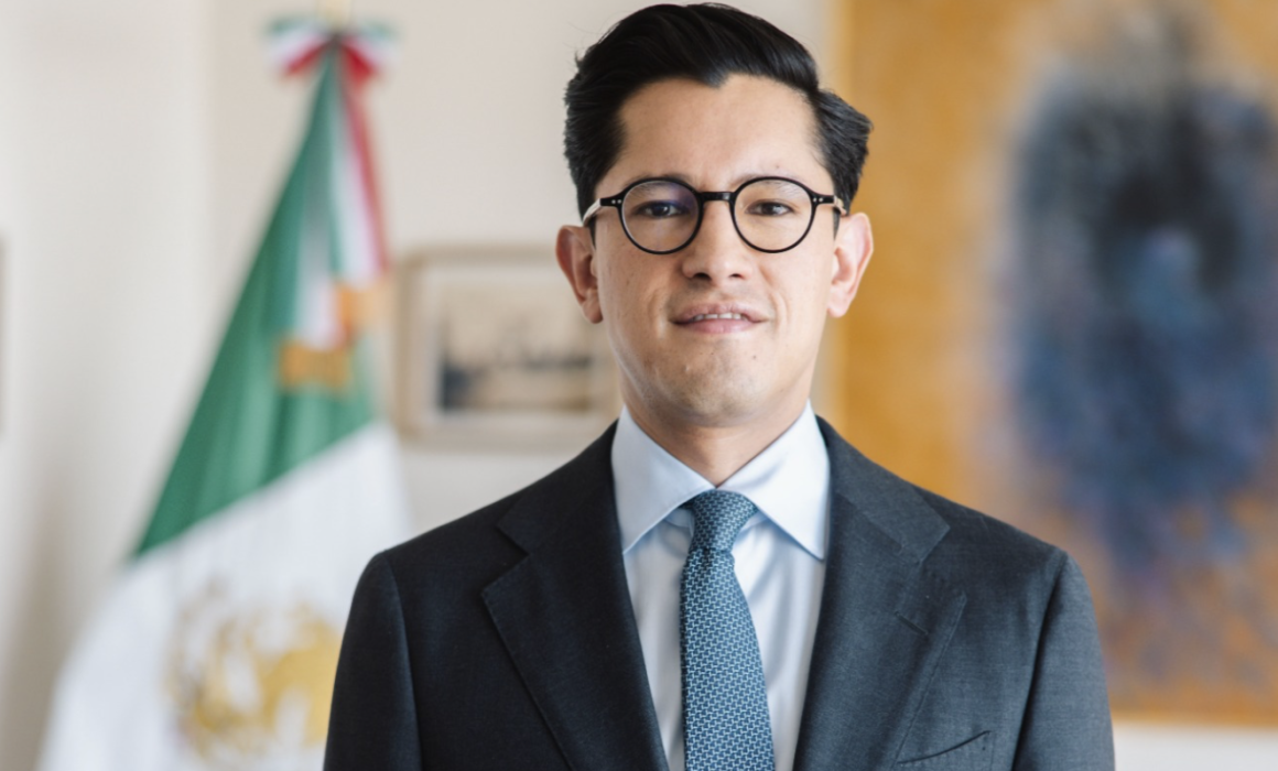 Ratificación de Roberto Velasco Álvarez avanza en el Senado con aval en comisiones