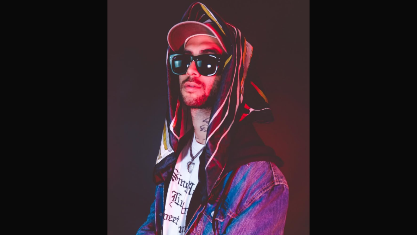 Ruddi Nizz convierte su historia en música y llega a Monterrey