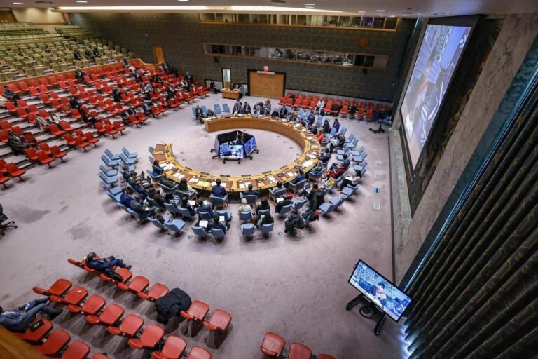 dfa51840-3b09-42a1-9e76-6e72fcb07c7f_alta-libre-aspect-ratio_default_0_x1200y533