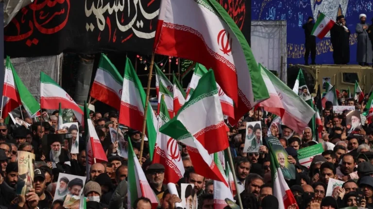 guardia-revolucionaria-amenaza-a-estados-unidos-e-iran-de-abandonar-medio-oriente