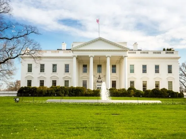 la-casa-blanca-interviajes-NY-2