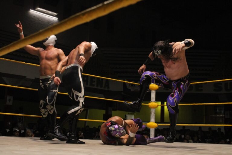 Euforia y los Hnos. Calavera firman victoria en la estelar