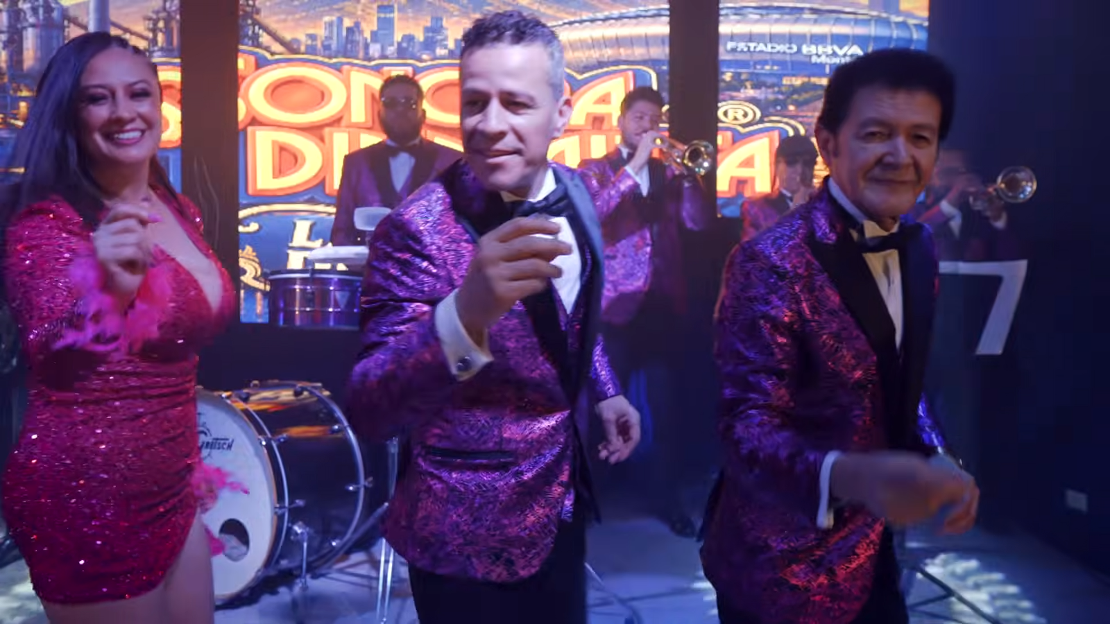 Monterrey tiene nuevo himno mundialista con La Sonora Dinamita