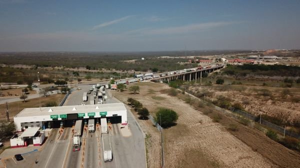 mandatario-estatal-aprovecho-senalar-carretera