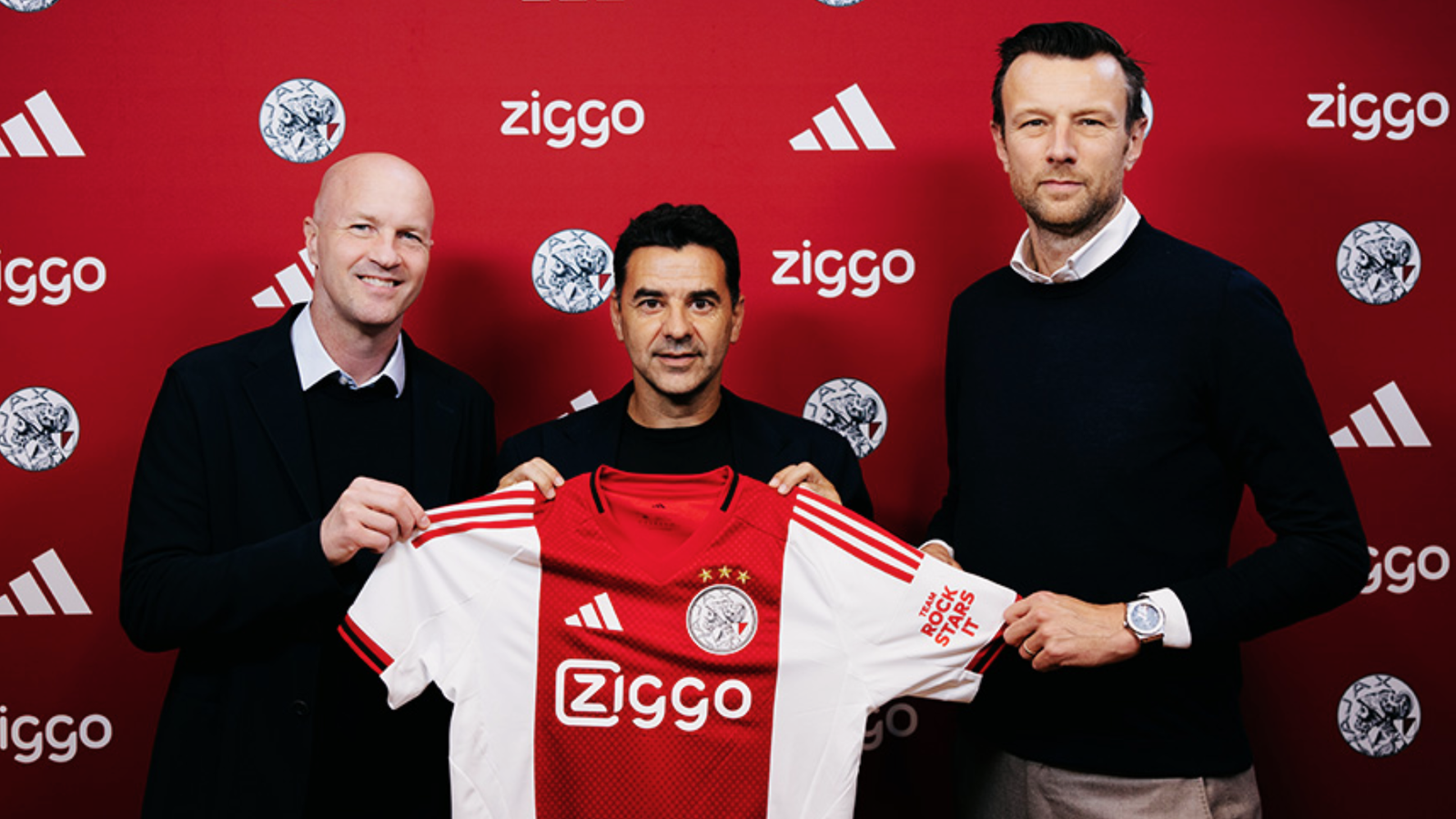 Míchel inicia aventura en países bajos al frente del Ajax por dos temporadas