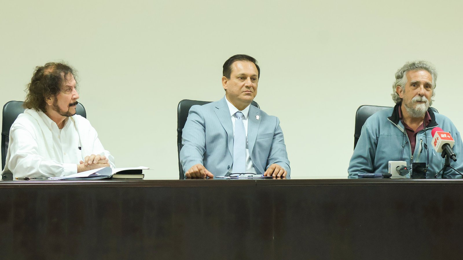 escuela-teatro-inauguracion-instituto-investigaciones-esteticas-fyl-uanl-2026-3