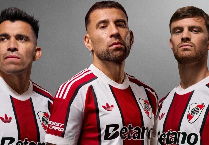 Acuña, Otamendi y Beltrán